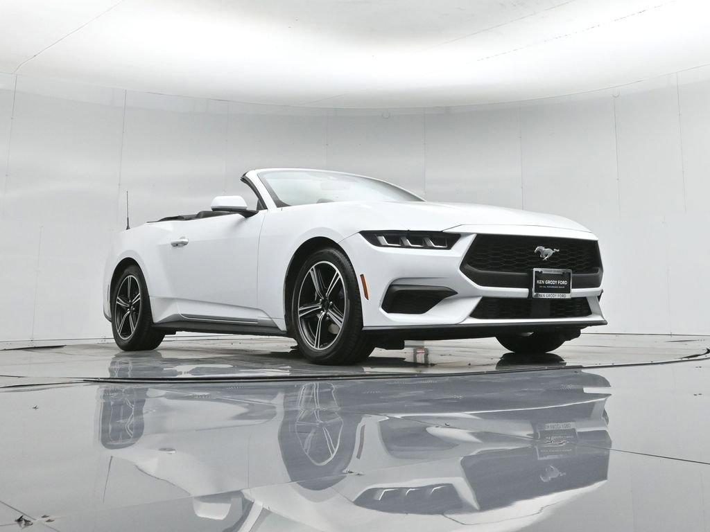 Used 2024 Ford Mustang EcoBoost image 47