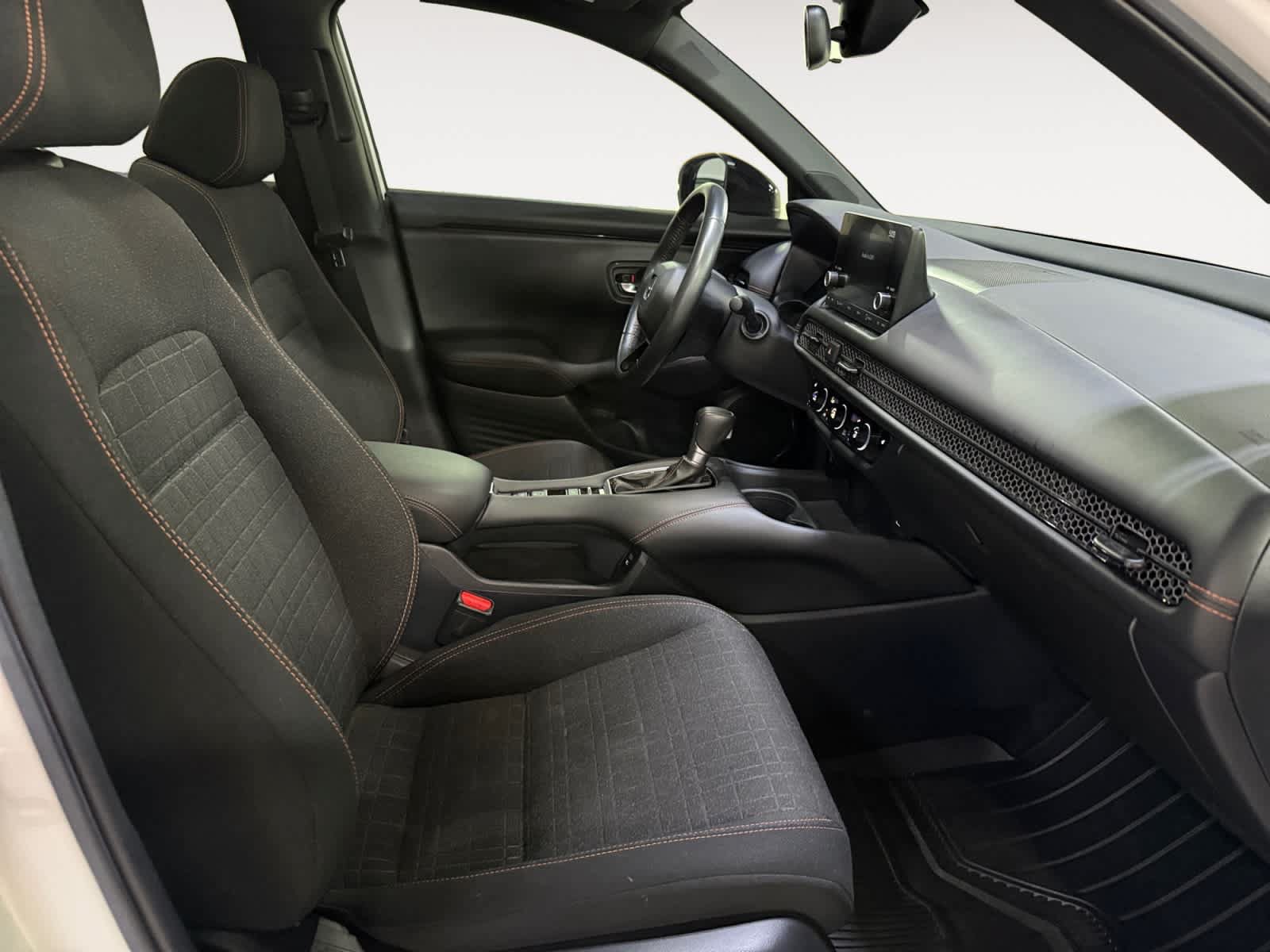Used 2024 Honda HR-V Sport image 22