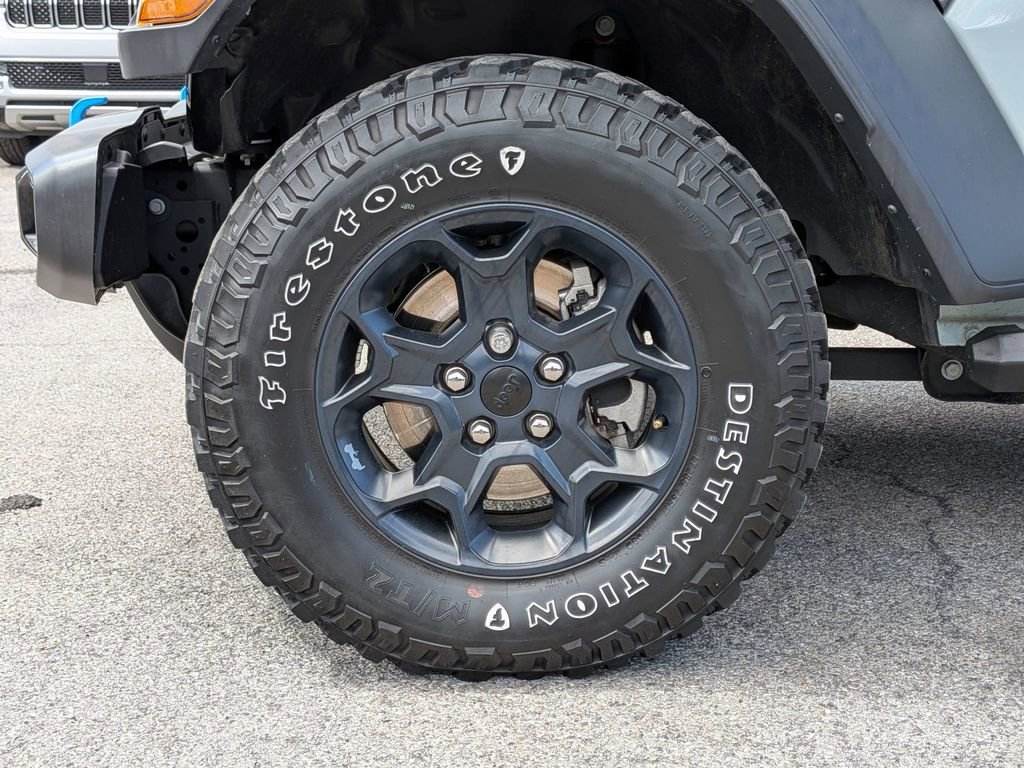 Used 2023 Jeep Wrangler Unlimited w/ Cold Weather Group AWD/4WD image 28
