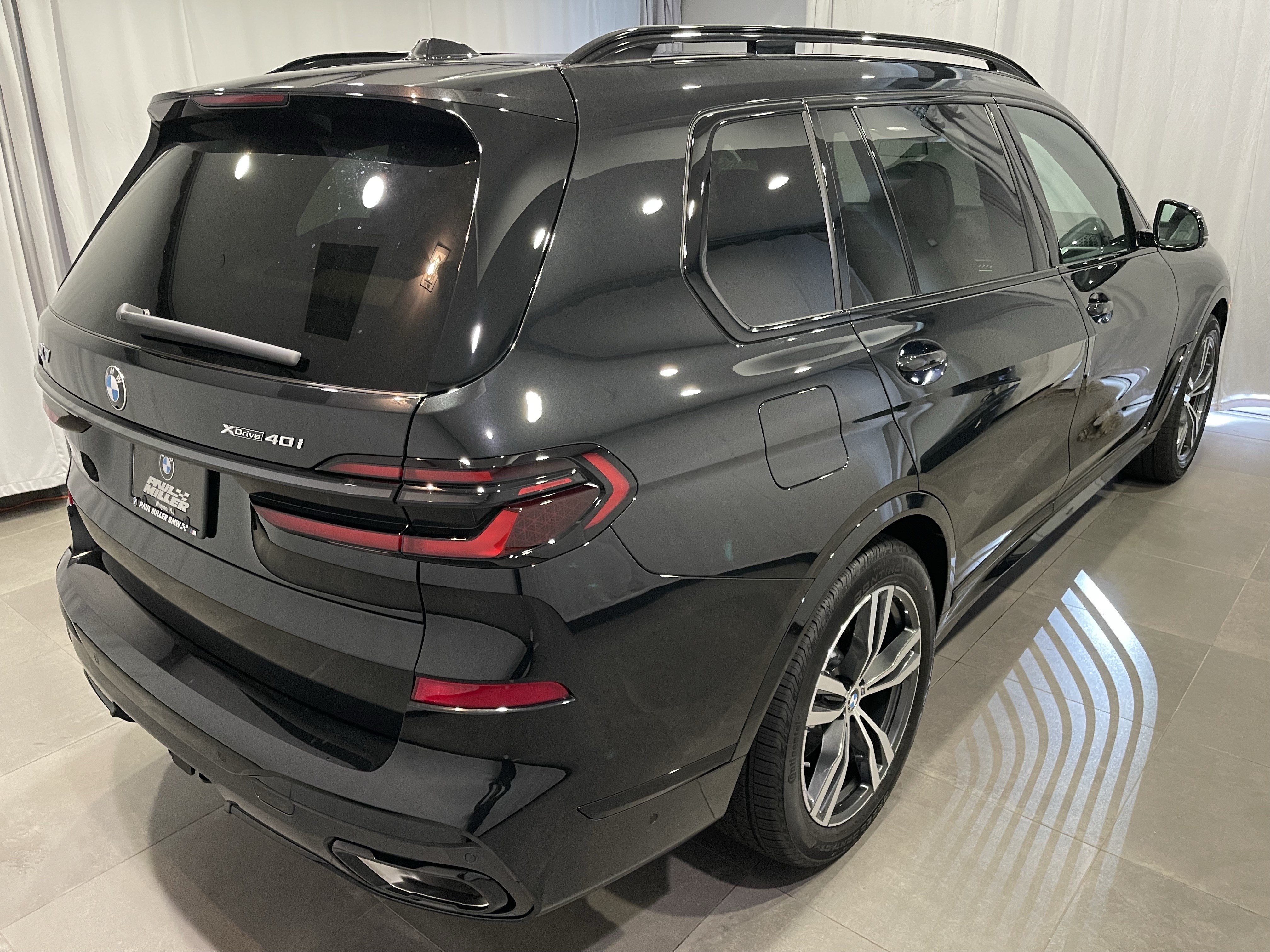 New 2027 BMW X7 xDrive40i w/ M Sport Package AWD/4WD image 6
