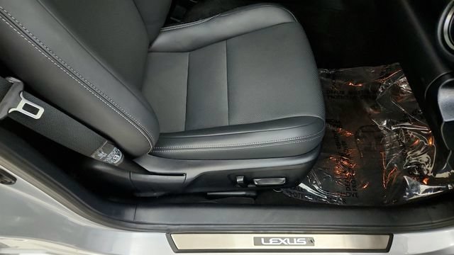 Used 2023 Lexus IS 300 w/ Premium Package RWD image 36