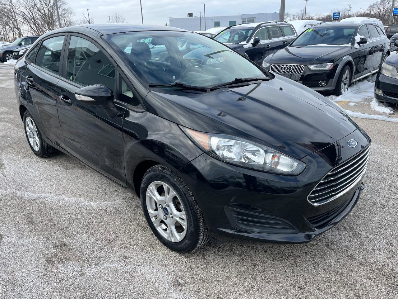 Used 2015 Ford Fiesta SE image 7
