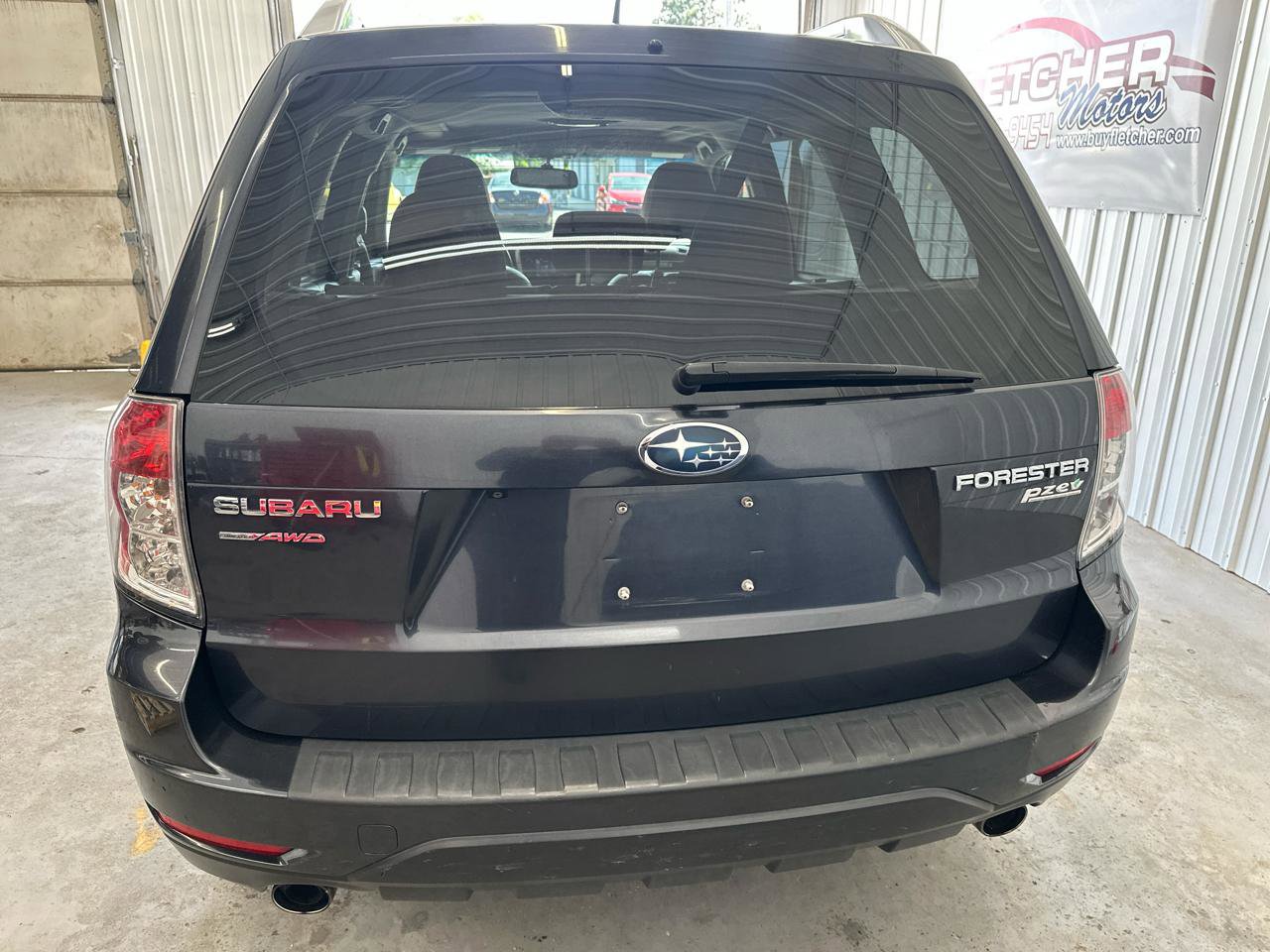 Used 2013 Subaru Forester 2.5X Touring AWD/4WD image 4