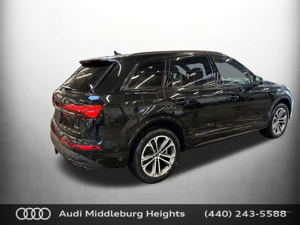 Used 2026 Audi Q7 3.0T Premium w/ Convenience Plus Package image 6