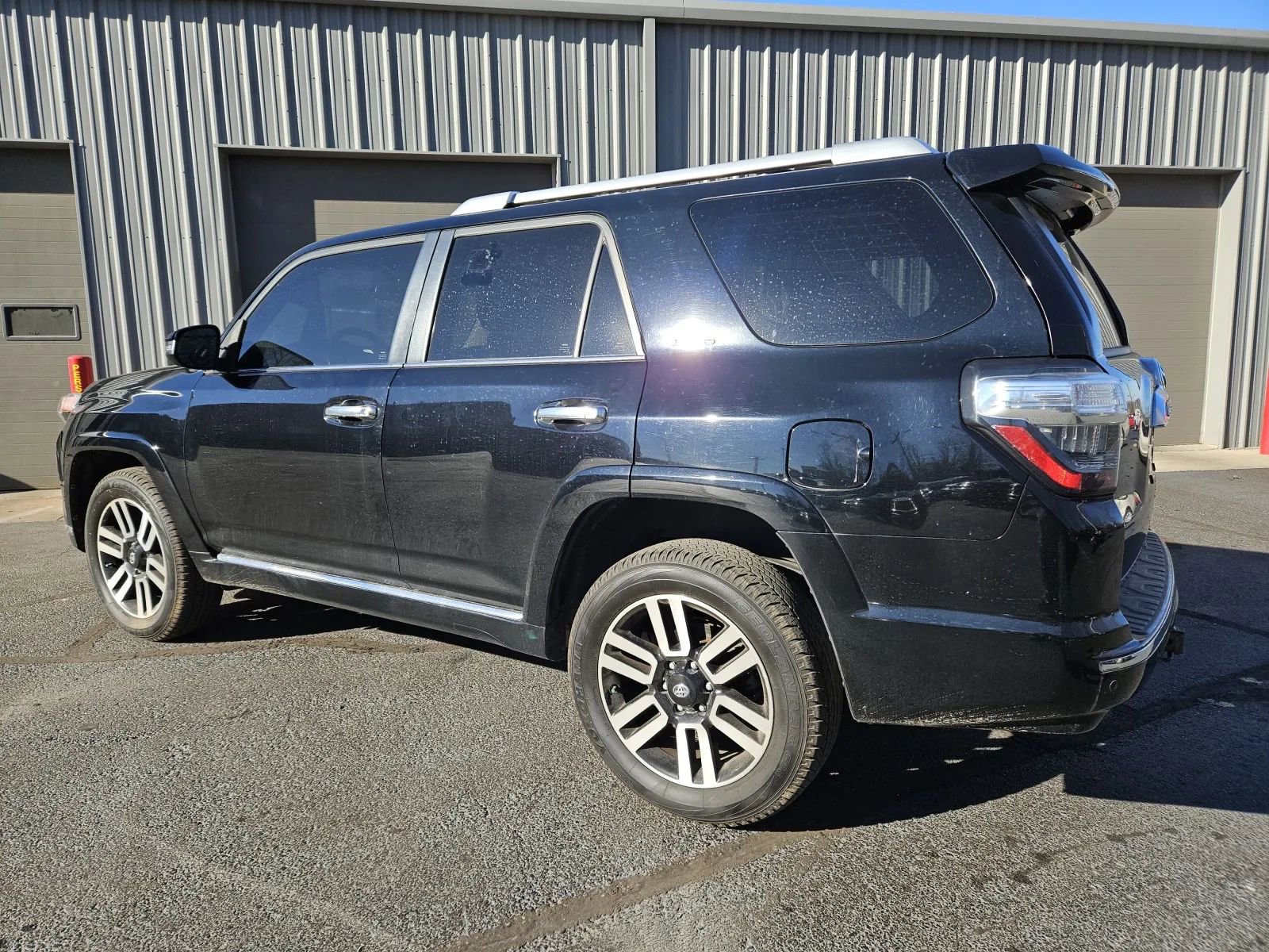 Used 2016 Toyota 4Runner Limited image 2