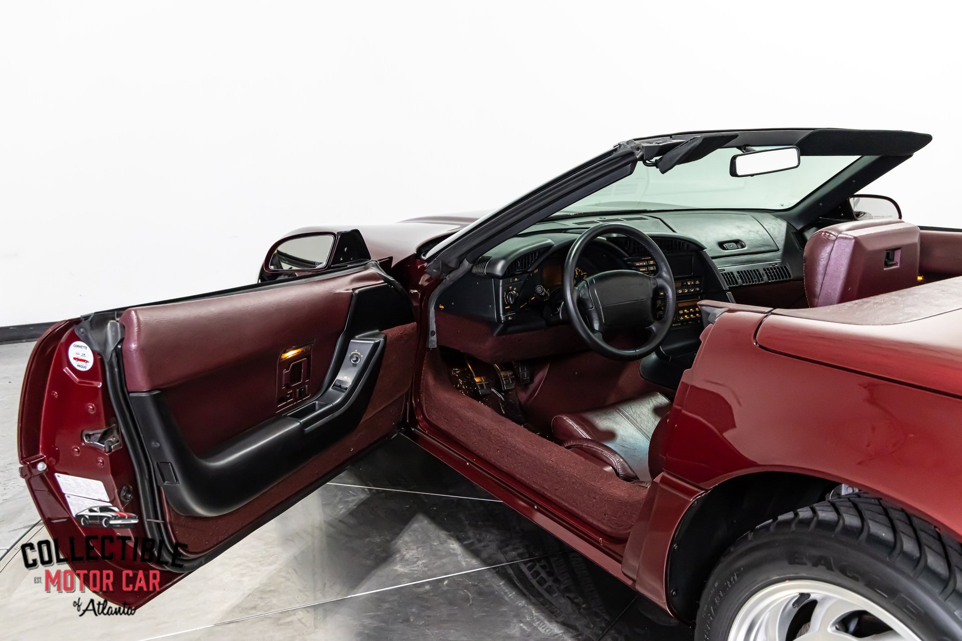 Used 1993 Chevrolet Corvette Convertible image 75