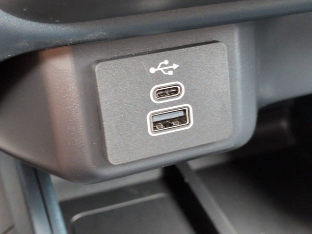 New 2026 Ford Maverick XL FWD image 21