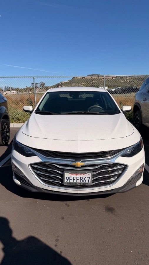 Used 2023 Chevrolet Malibu LT image 3