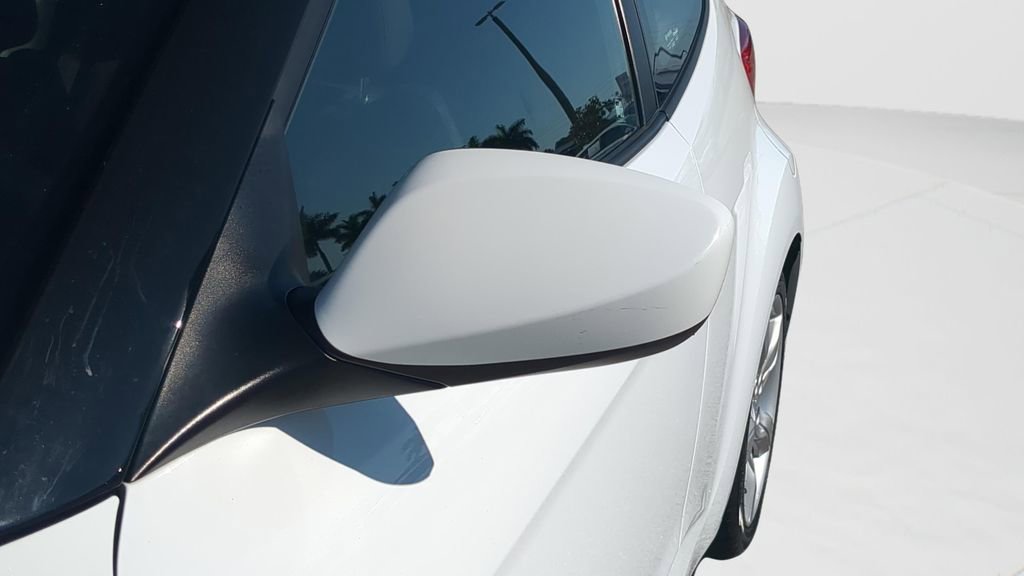 Used 2015 Hyundai Veloster w/ Option Group 02 FWD image 25