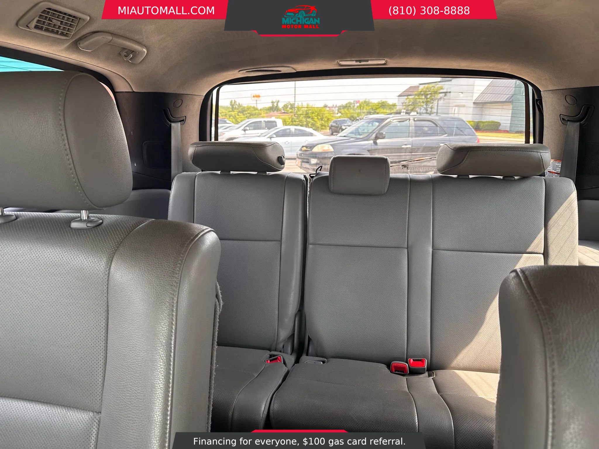 Used 2015 Toyota Sequoia Platinum image 32