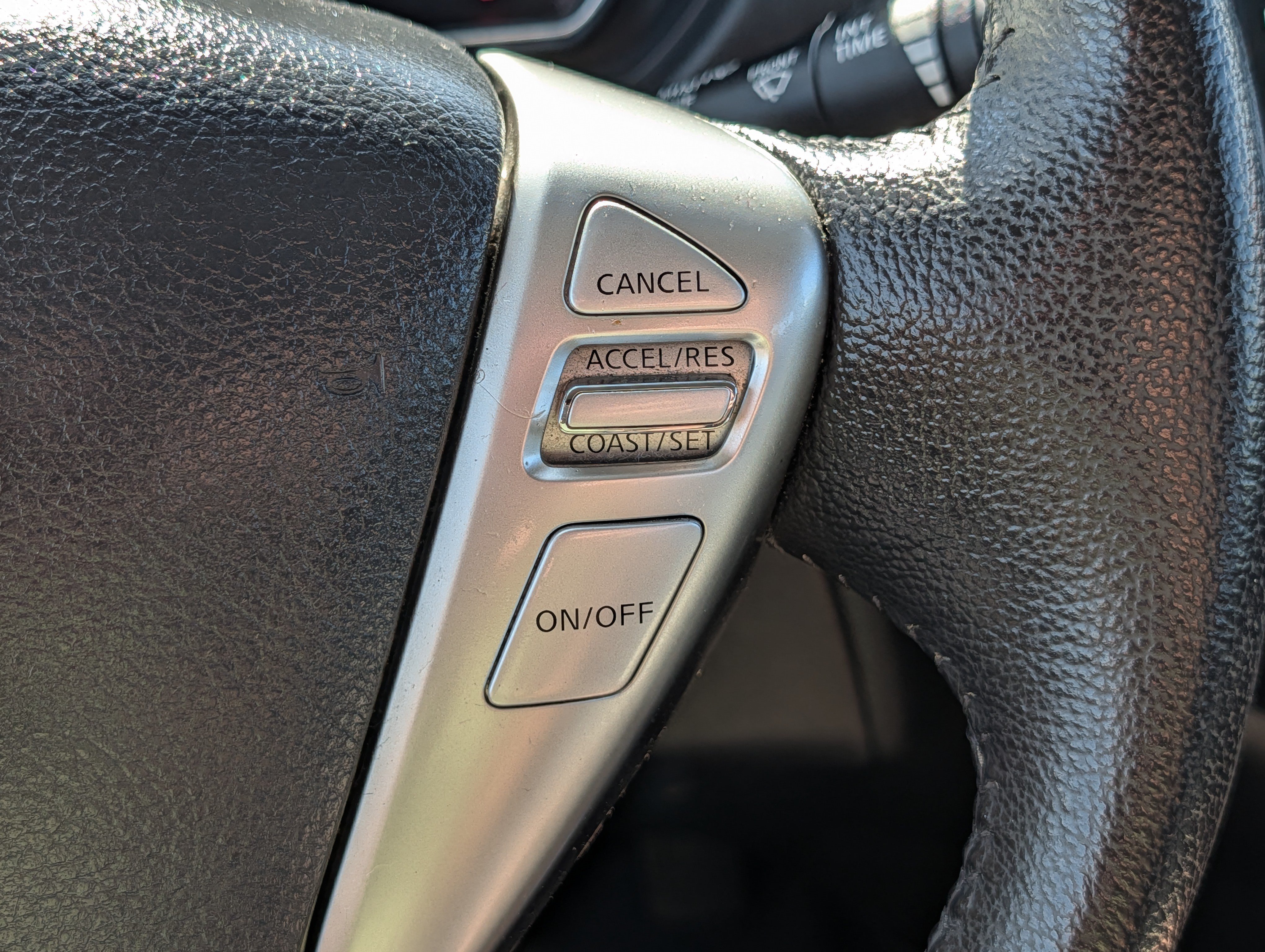 Used 2014 Nissan Versa Note SV w/ SL Package FWD image 30