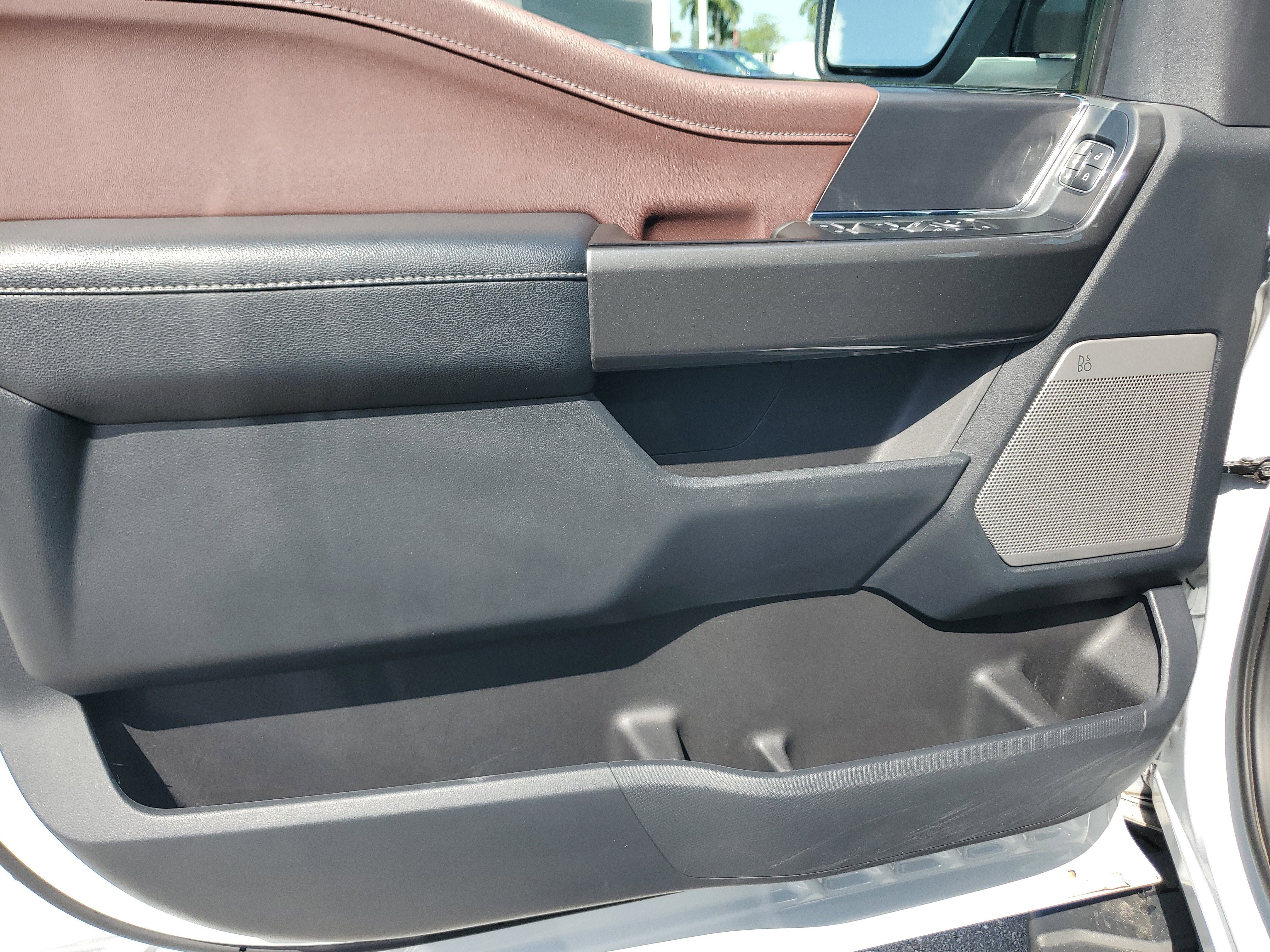 Used 2022 Ford F150 Lariat image 24