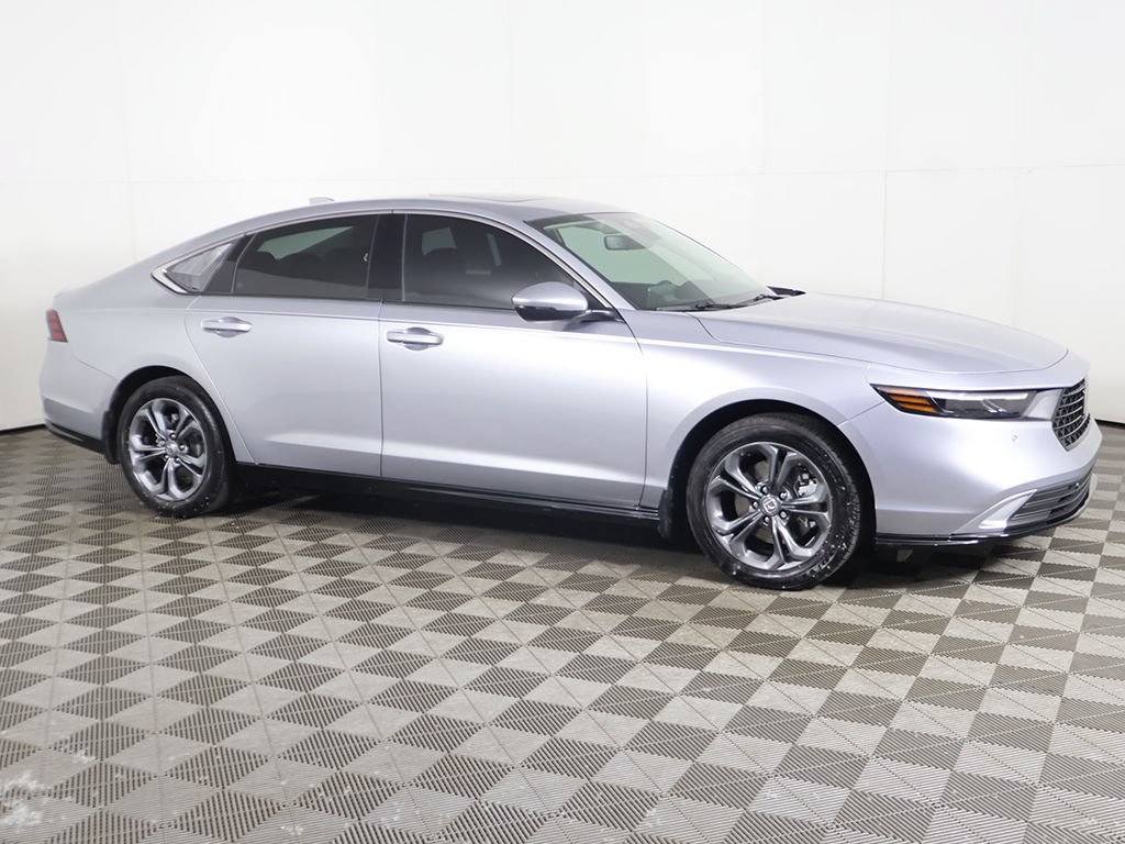 Used 2025 Honda Accord EX-L image 14
