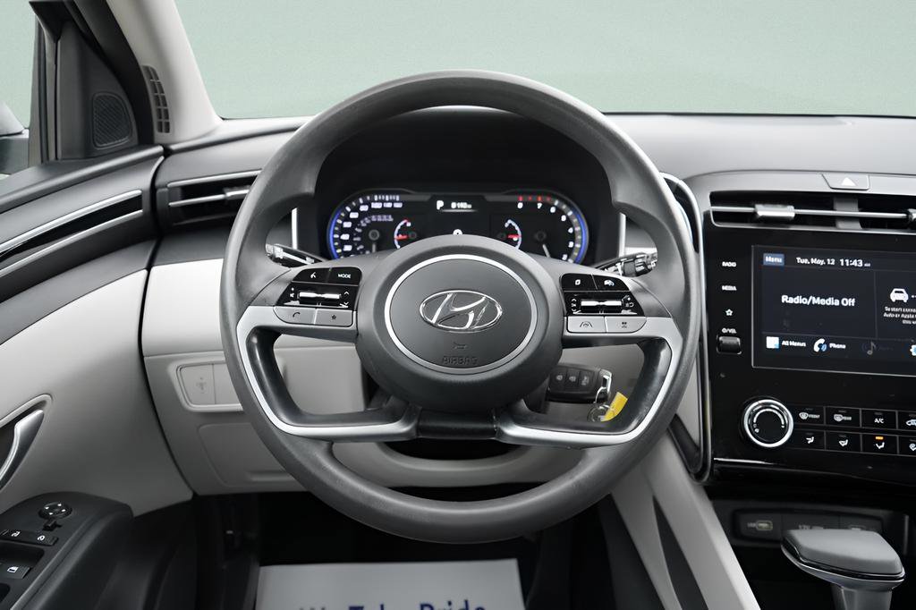 Certified 2024 Hyundai Tucson SE AWD/4WD image 15