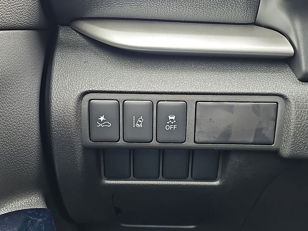 New 2026 Mitsubishi Eclipse Cross LE AWD/4WD image 16