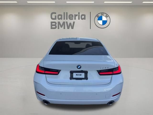 Used 2023 BMW 330i Sedan w/ Driving Assistance Package RWD image 8