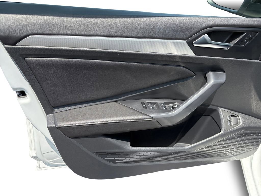 Certified 2024 Volkswagen Jetta Sport FWD image 23