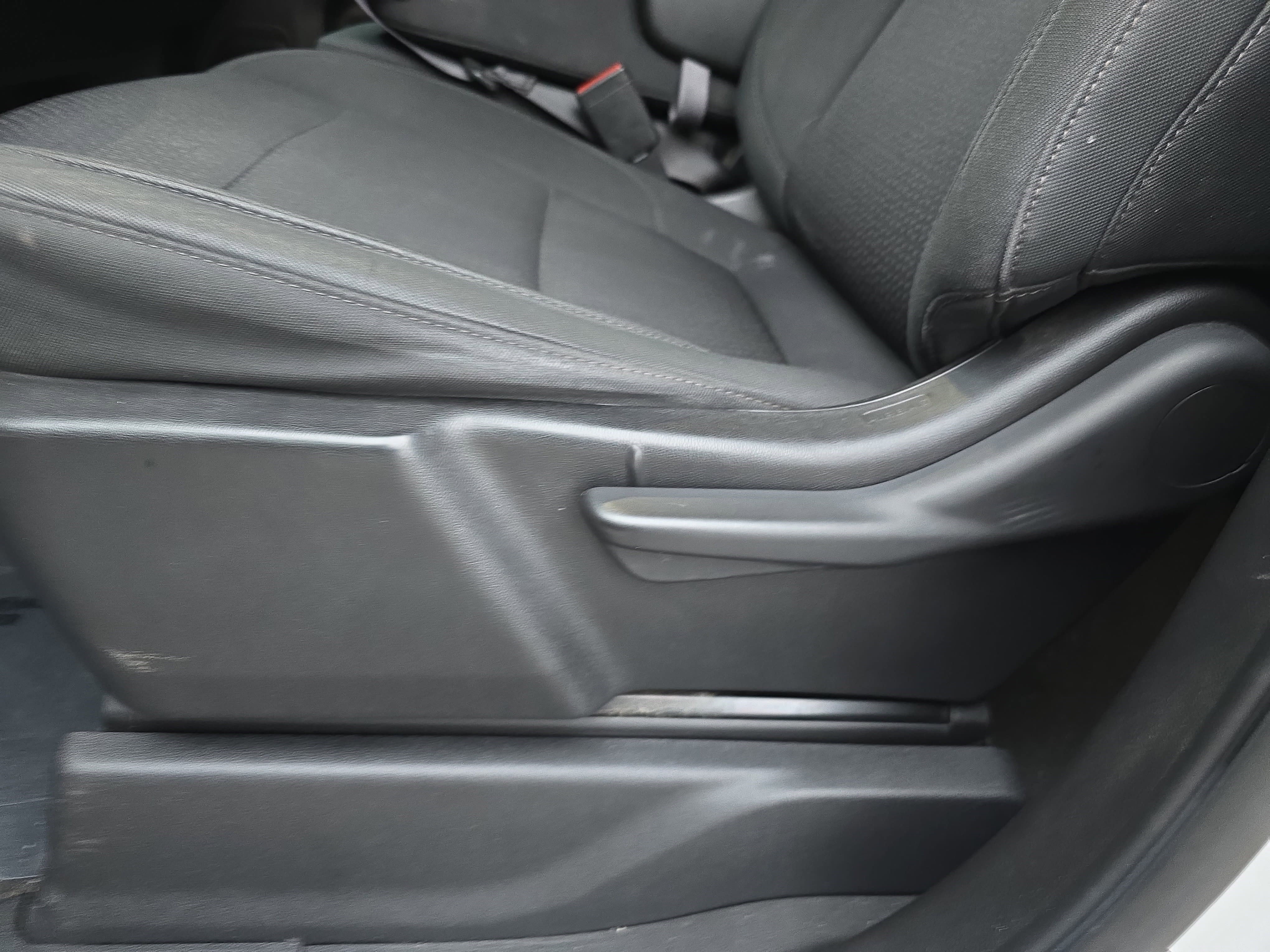 Used 2021 Chevrolet Silverado 1500 Custom Trail Boss w/ LPO, Dark Essentials Package image 28