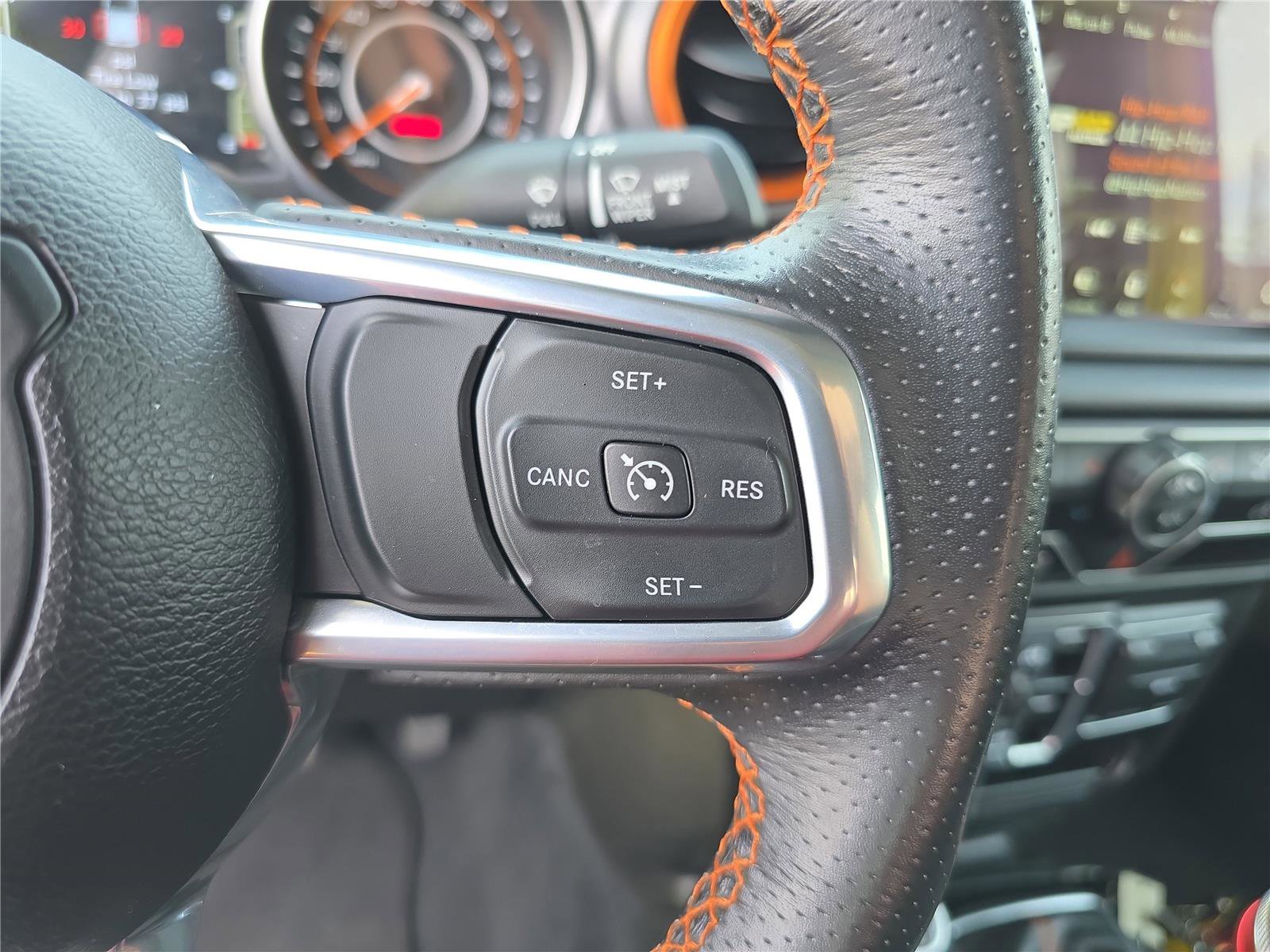 Used 2023 Jeep Gladiator Mojave image 31