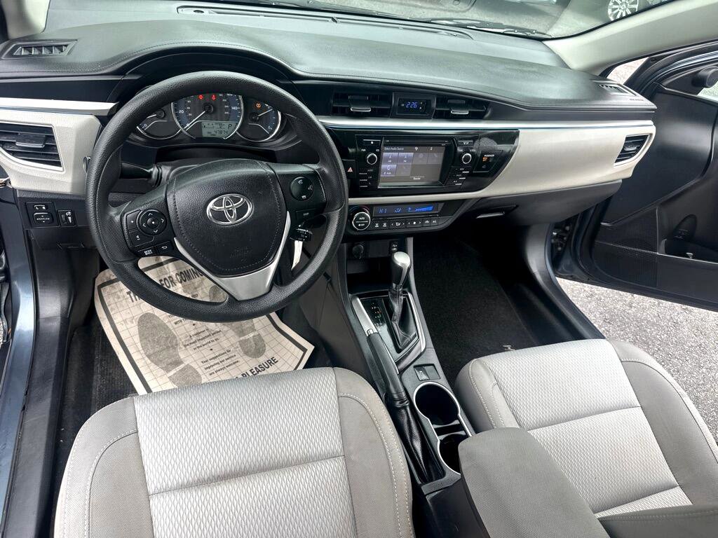 Used 2016 Toyota Corolla LE image 15