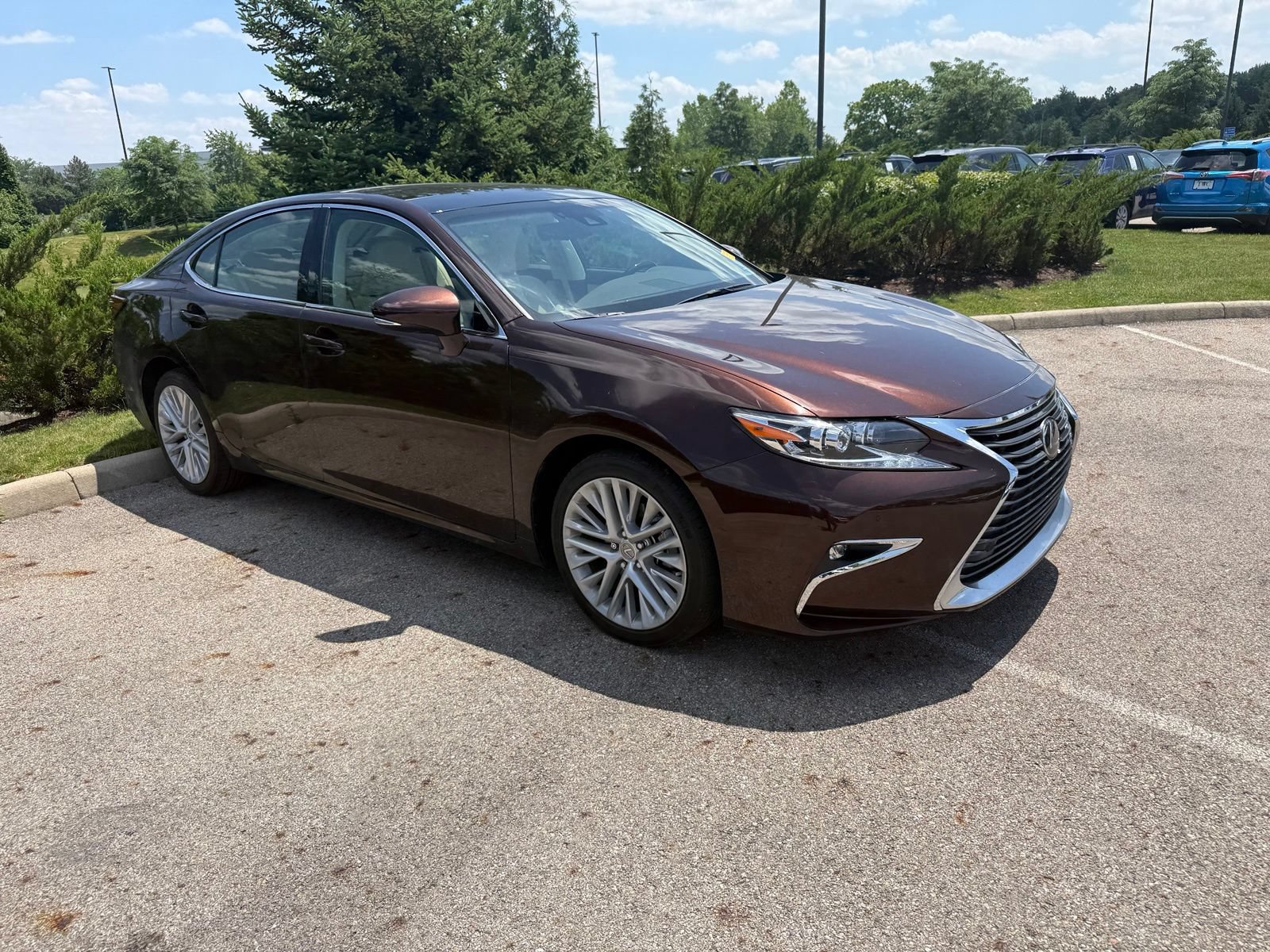 Used 2018 Lexus ES 350 w/ Luxury Package w/Wood Trim FWD image 3