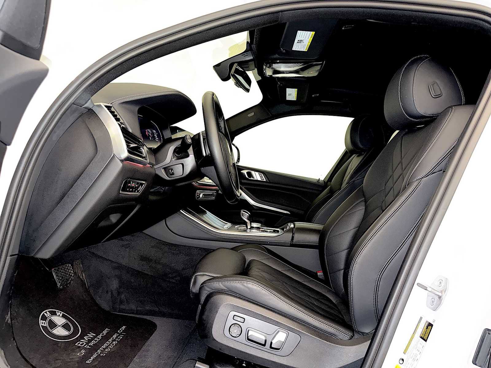 Certified 2023 BMW X5 xDrive40i w/ Premium Package image 9