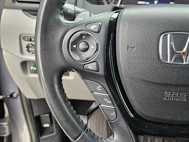 Used 2018 Honda Pilot Touring image 8