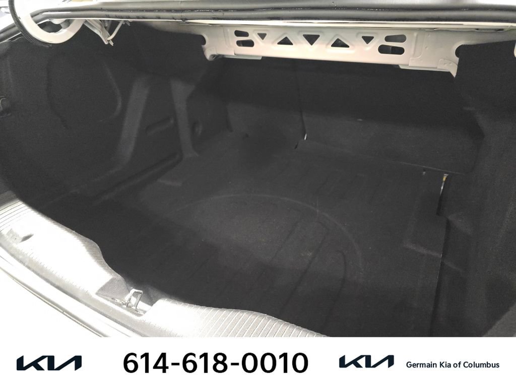 Used 2017 Chevrolet Cruze Premier image 20