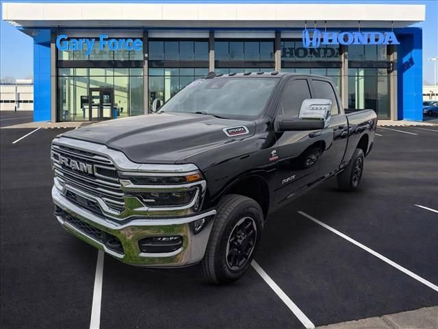 Used 2025 RAM 2500 Laramie AWD/4WD image 4