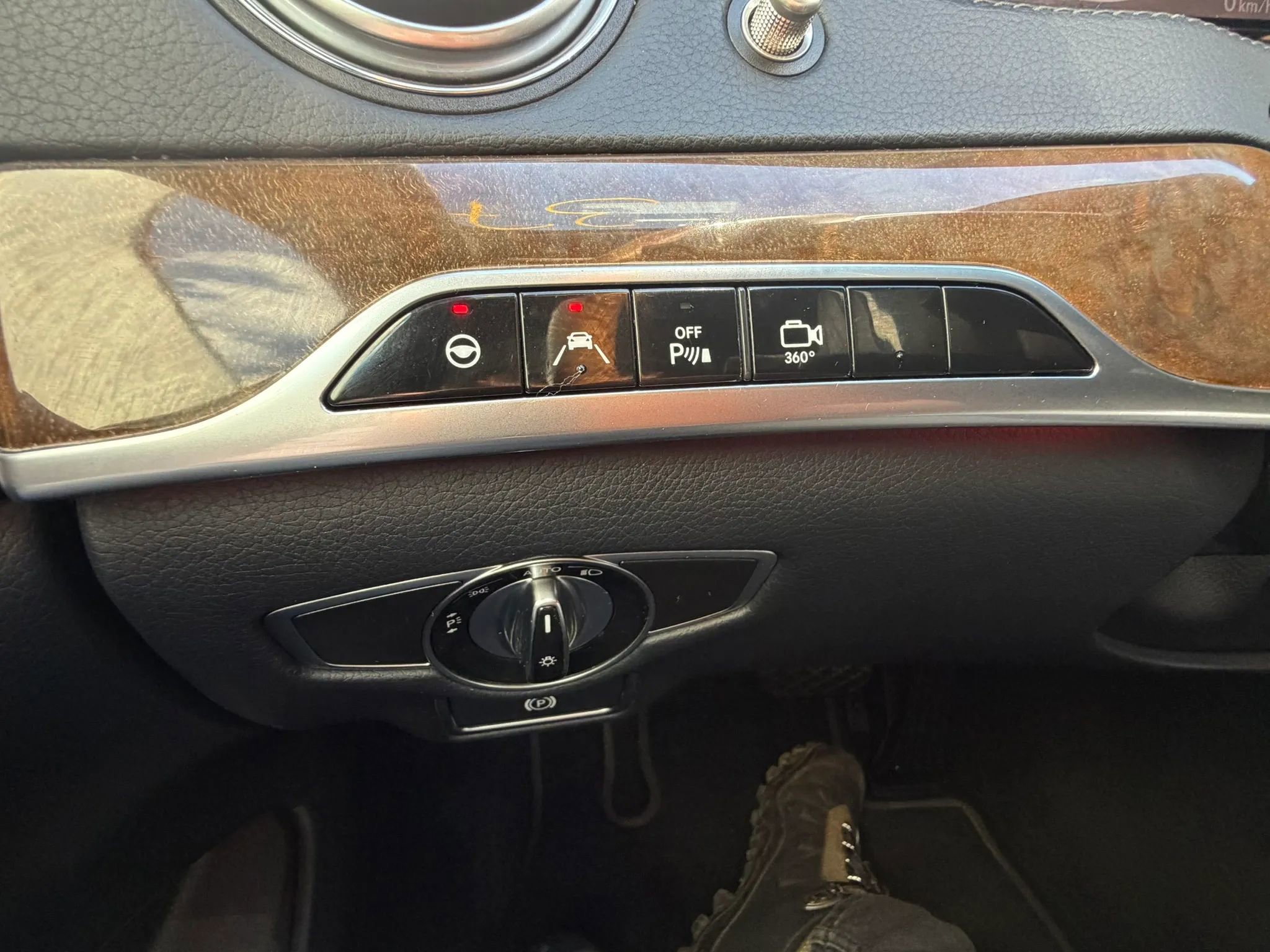 Used 2016 Mercedes-Benz S 550 4MATIC Sedan image 12