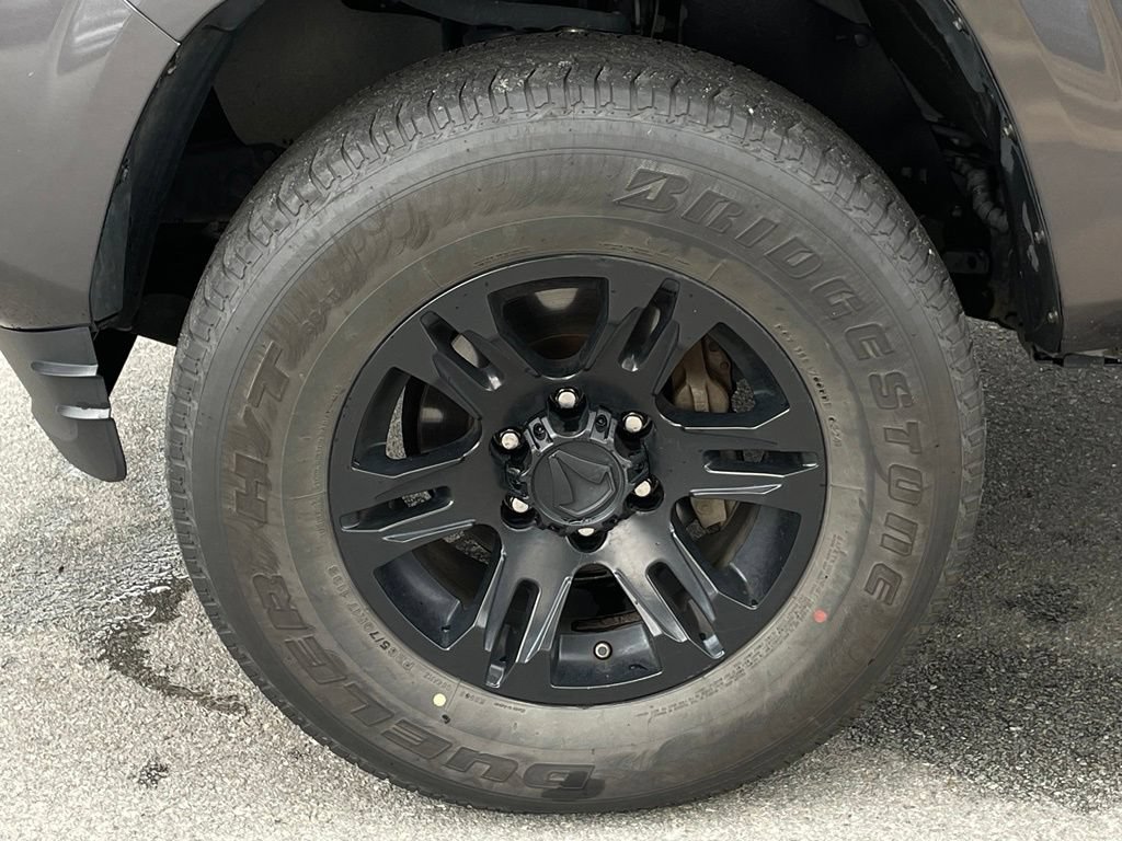 Used 2019 Toyota Tacoma SR w/ SR Convenience Package RWD image 32