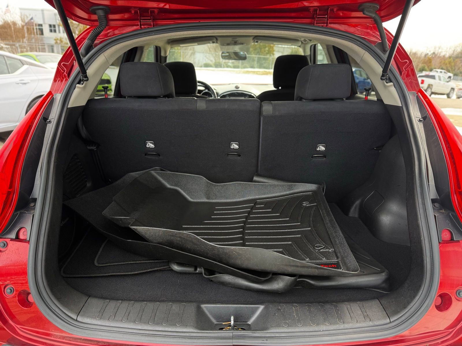 Used 2014 Nissan Juke SV w/ Navigation Package image 37