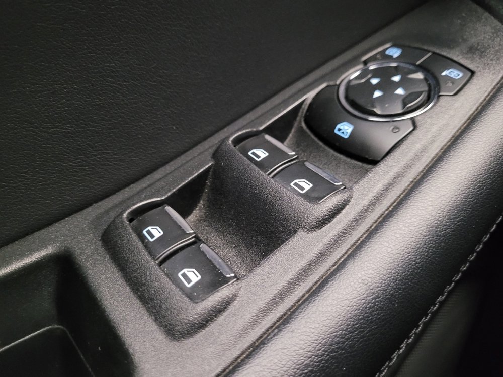 Used 2023 Ford Edge SEL image 27