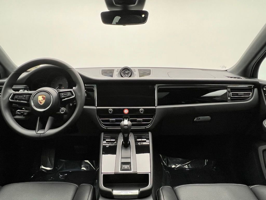 New 2026 Porsche Macan S image 6
