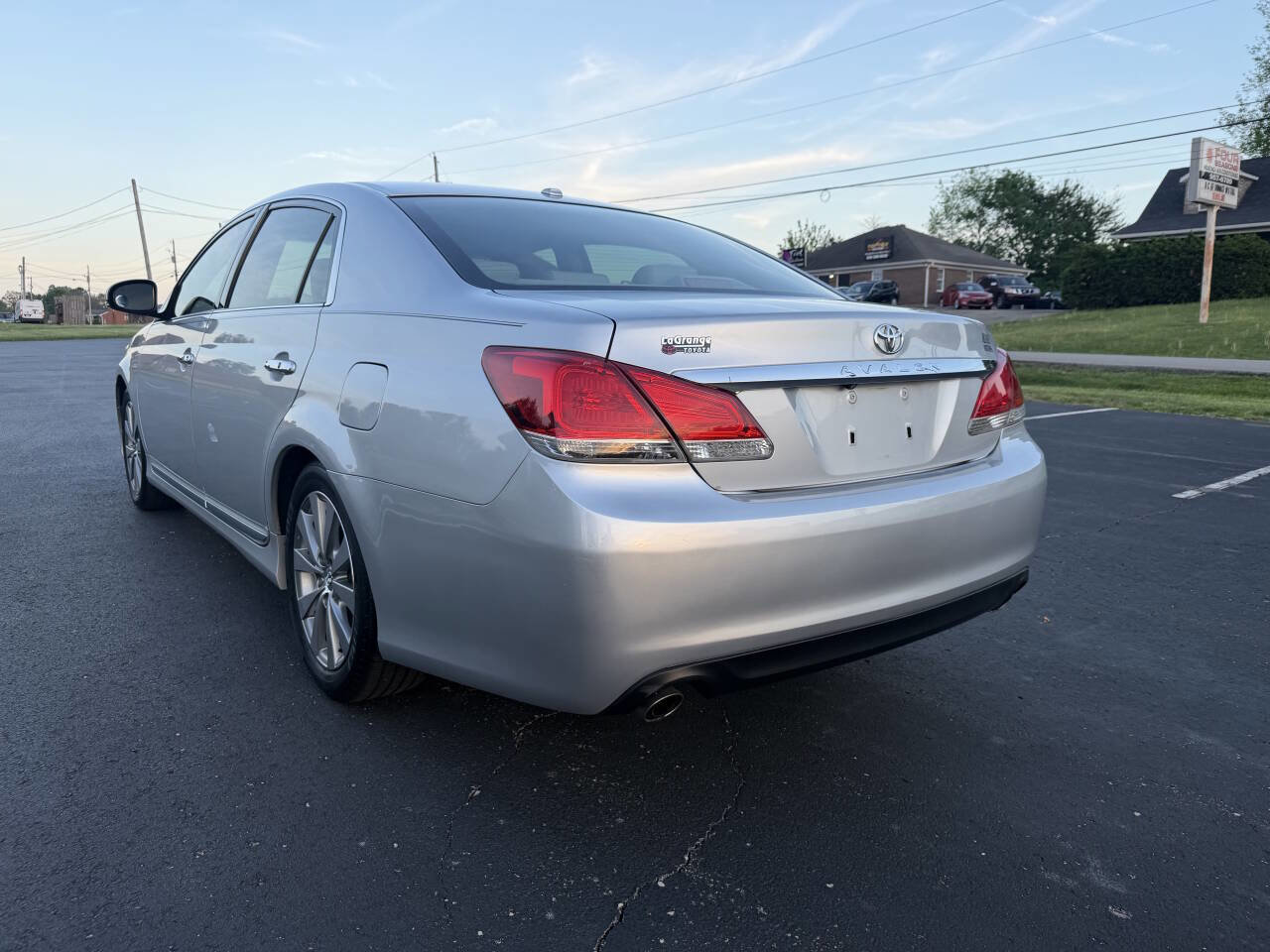 Used 2011 Toyota Avalon Limited FWD image 5