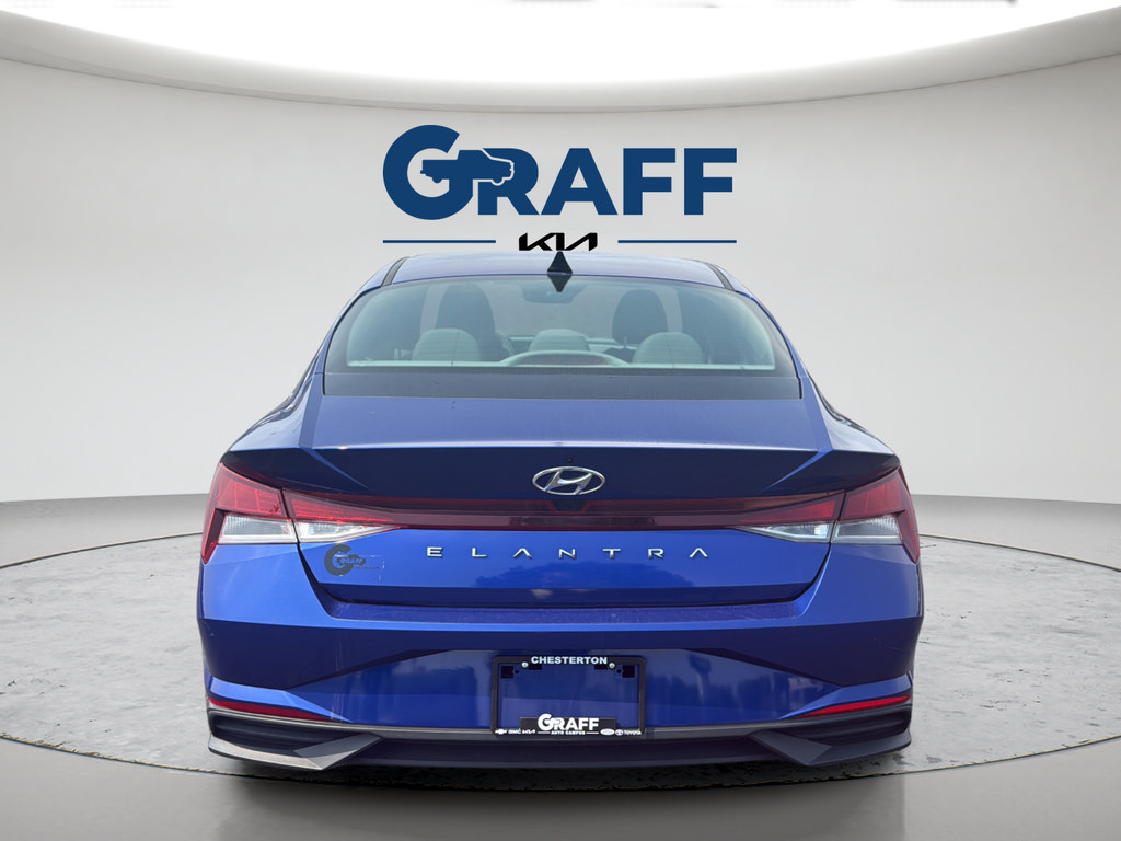 Used 2023 Hyundai Elantra SEL w/ Cargo Package FWD image 8