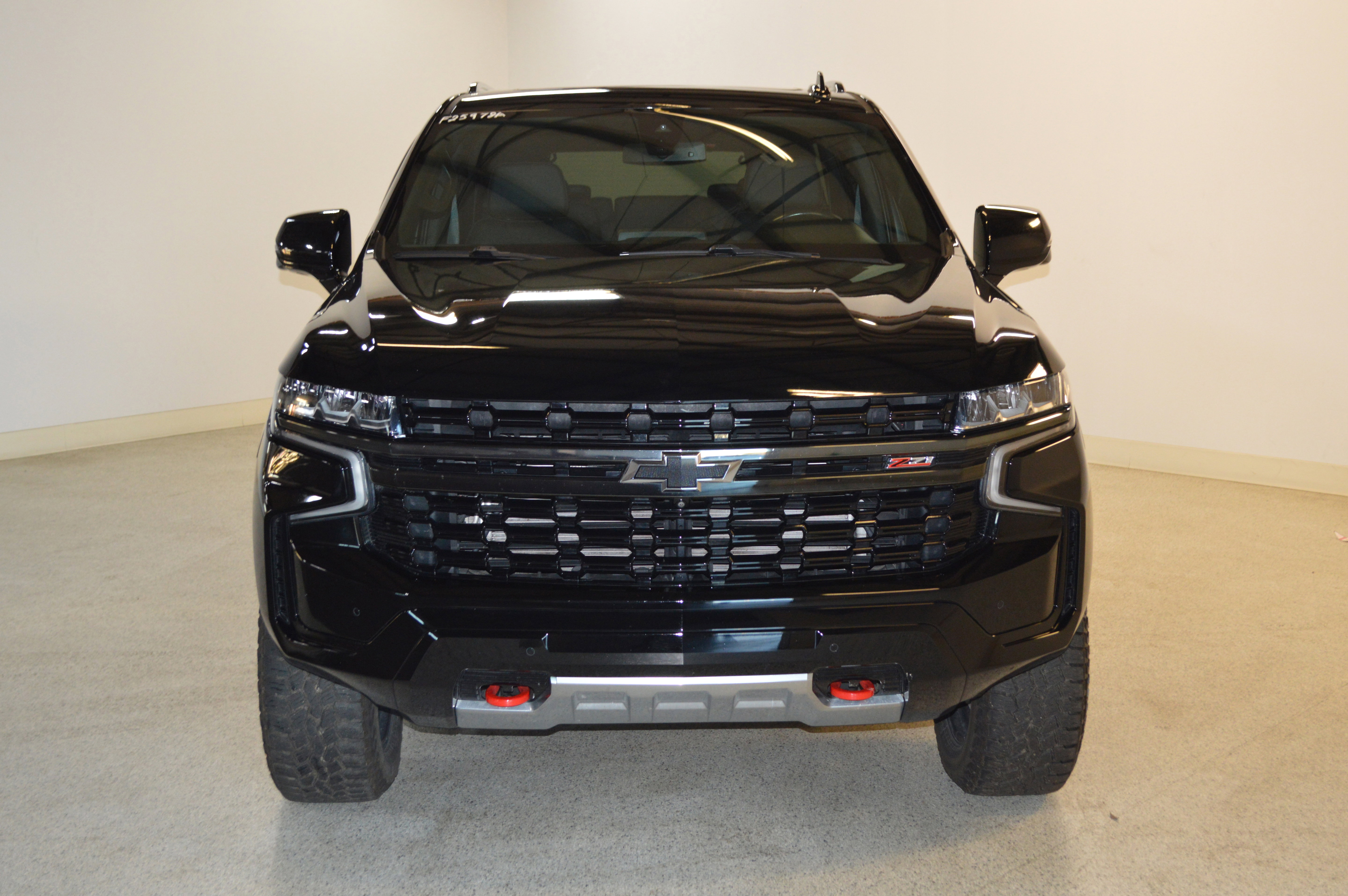 Used 2021 Chevrolet Tahoe Z71 w/ Luxury Package image 8