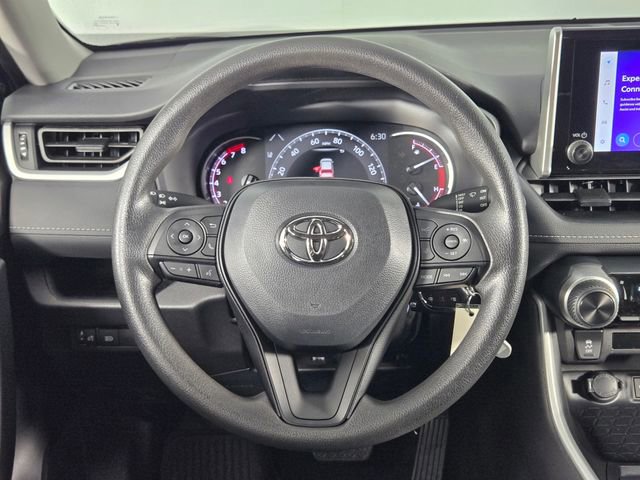 Used 2025 Toyota RAV4 LE FWD image 21