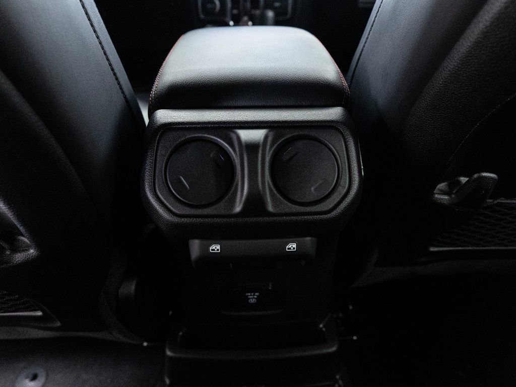 Used 2024 Jeep Wrangler Unlimited Rubicon image 22