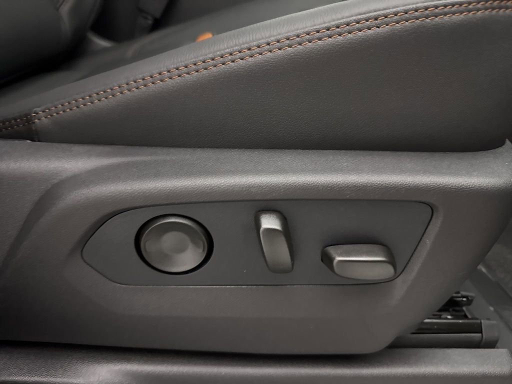 New 2026 GMC Sierra 1500 AT4 w/ AT4 Premium Package image 69