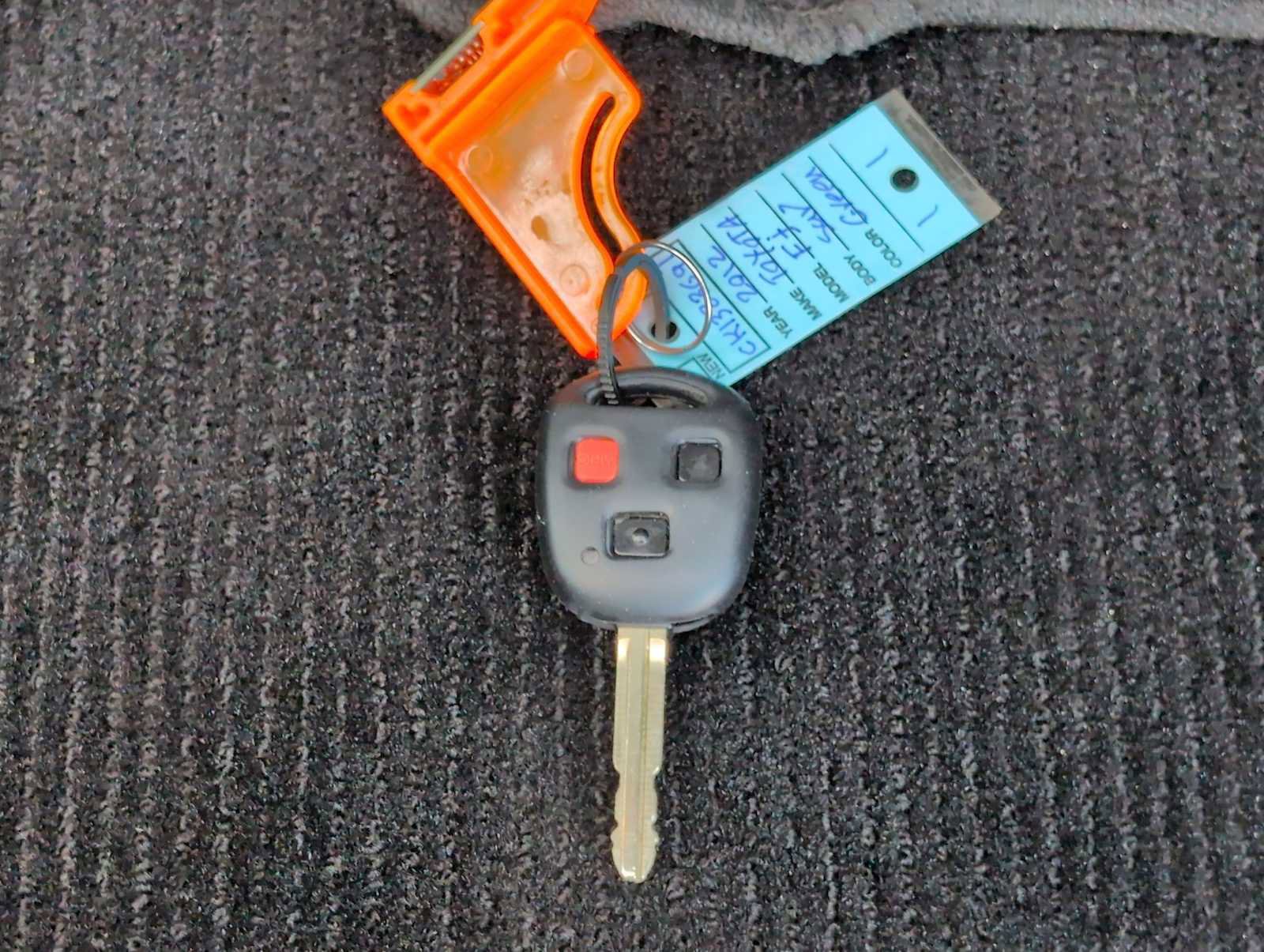 Used 2012 Toyota FJ Cruiser 4WD w/ Upgrade Pkg image 32