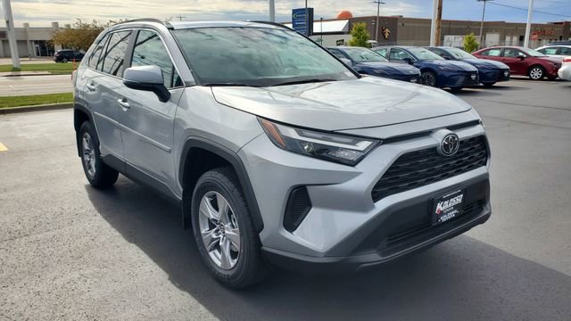 New 2025 Toyota RAV4 XLE