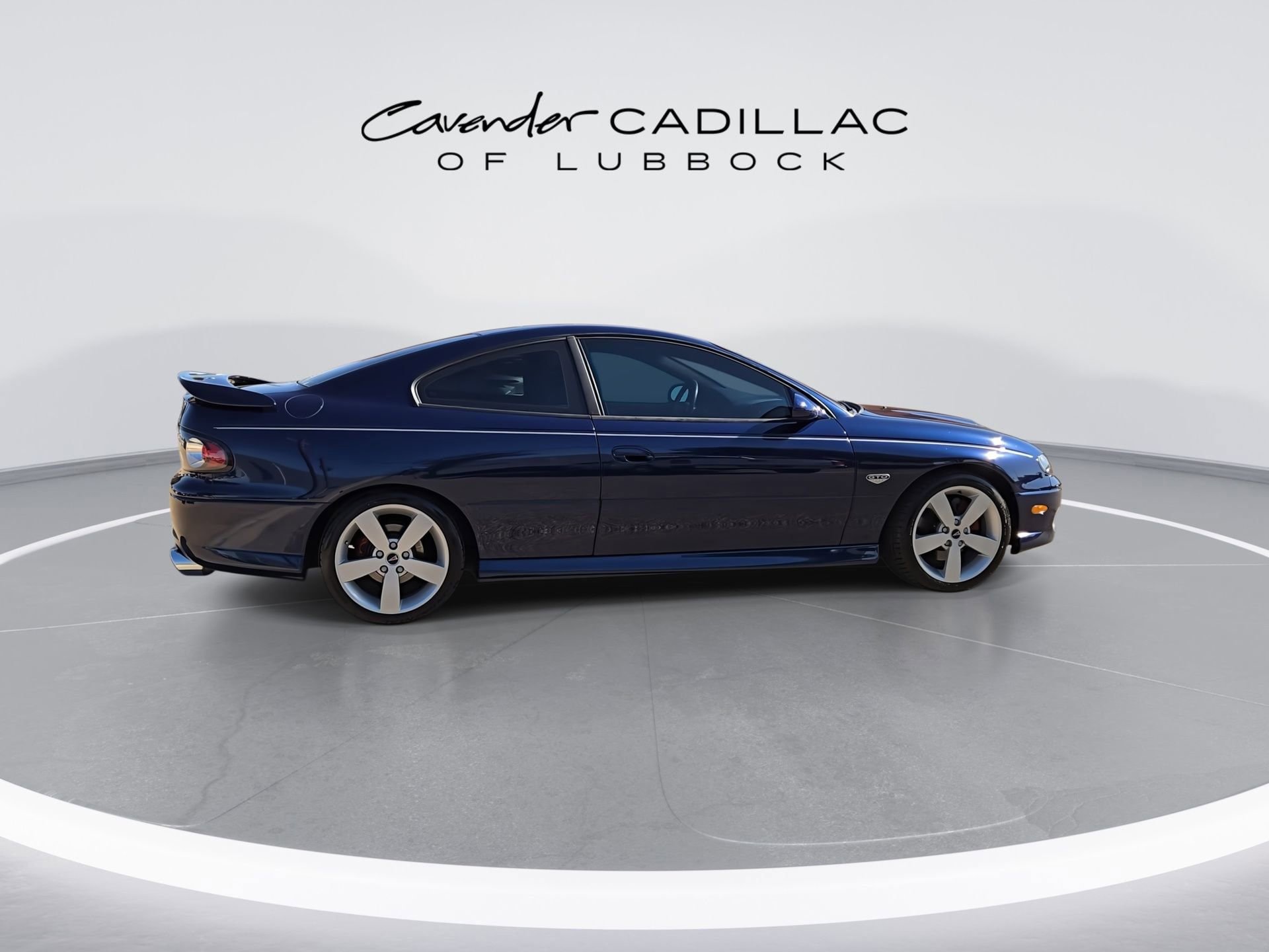 Used 2005 Pontiac GTO RWD image 9