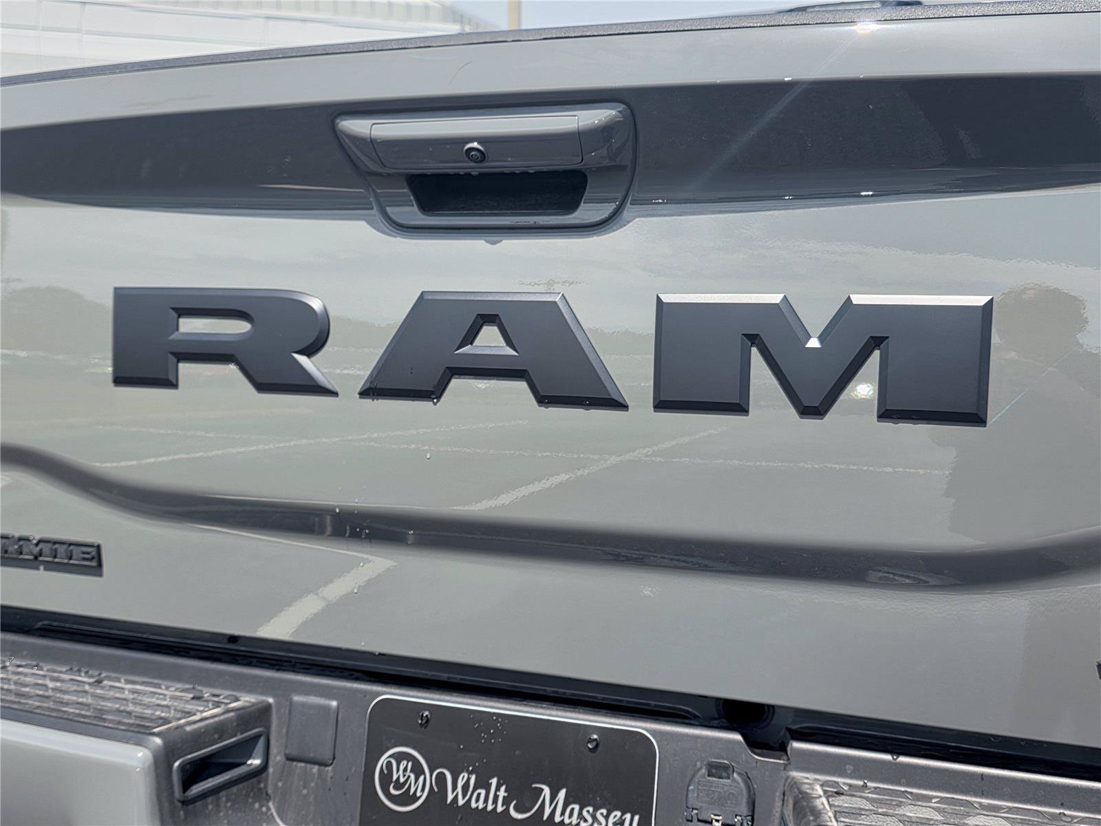 New 2026 RAM 2500 Laramie AWD/4WD image 33