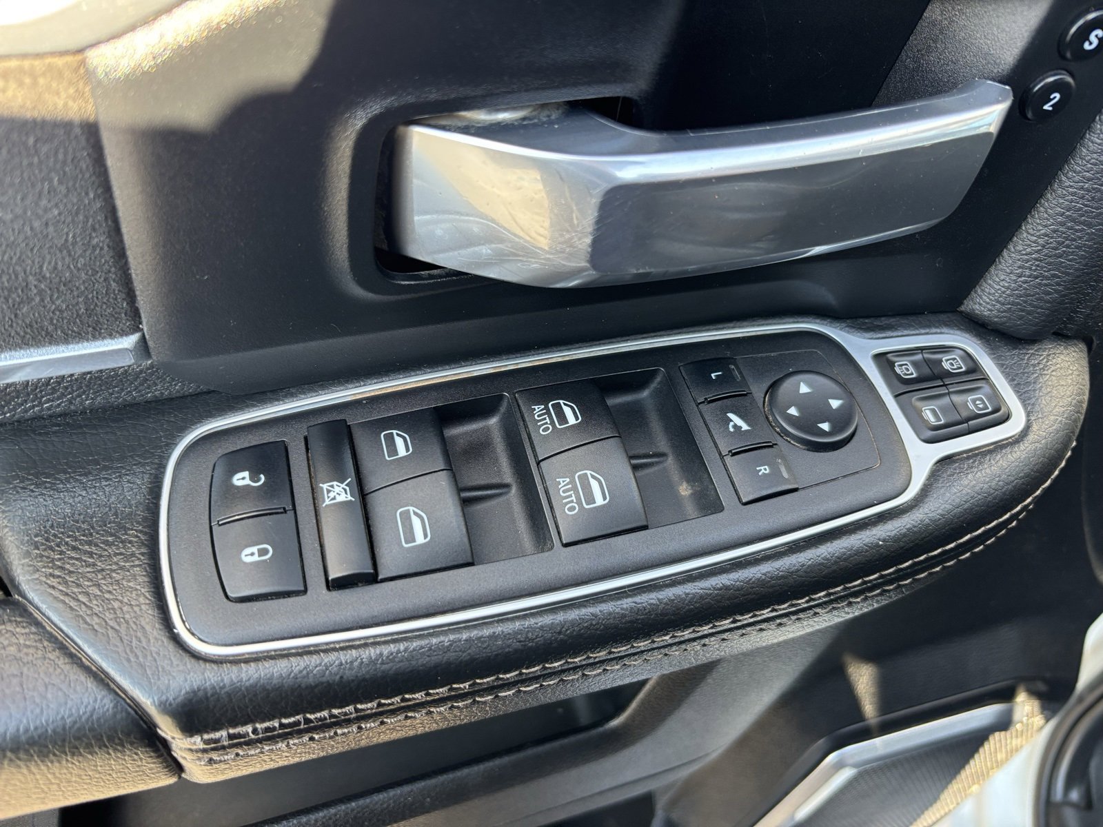 Used 2023 RAM 2500 Laramie image 18