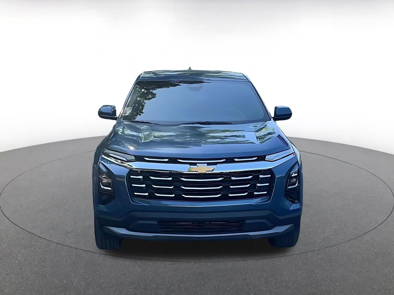 Used 2025 Chevrolet Equinox LT FWD image 4