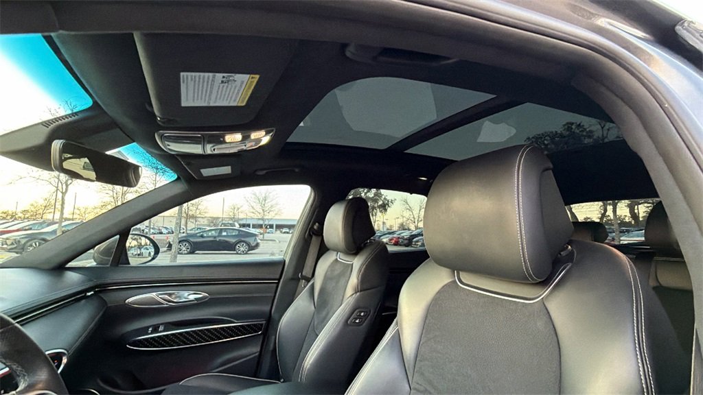 Used 2022 Genesis GV70 3.5T Sport w/ Sport Prestige Package image 19