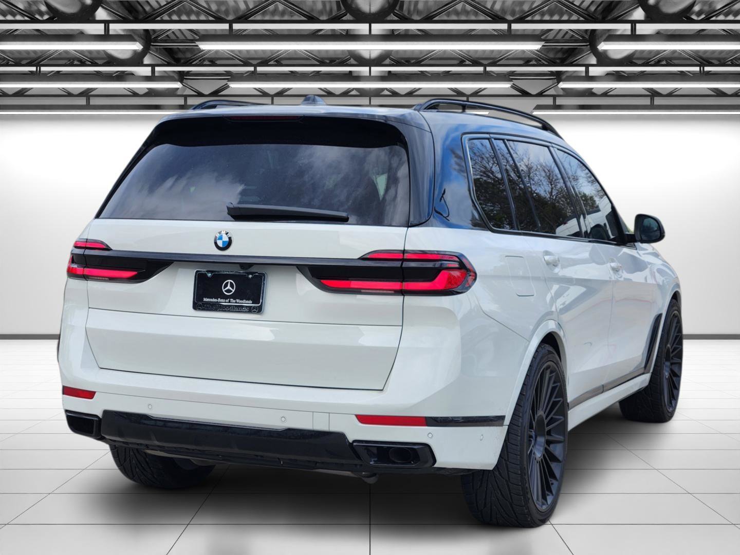 Used 2026 BMW X7 xDrive40i image 9