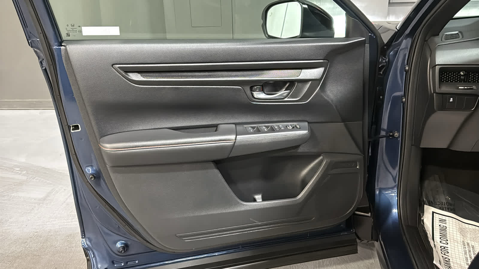Used 2024 Honda CR-V Sport image 9