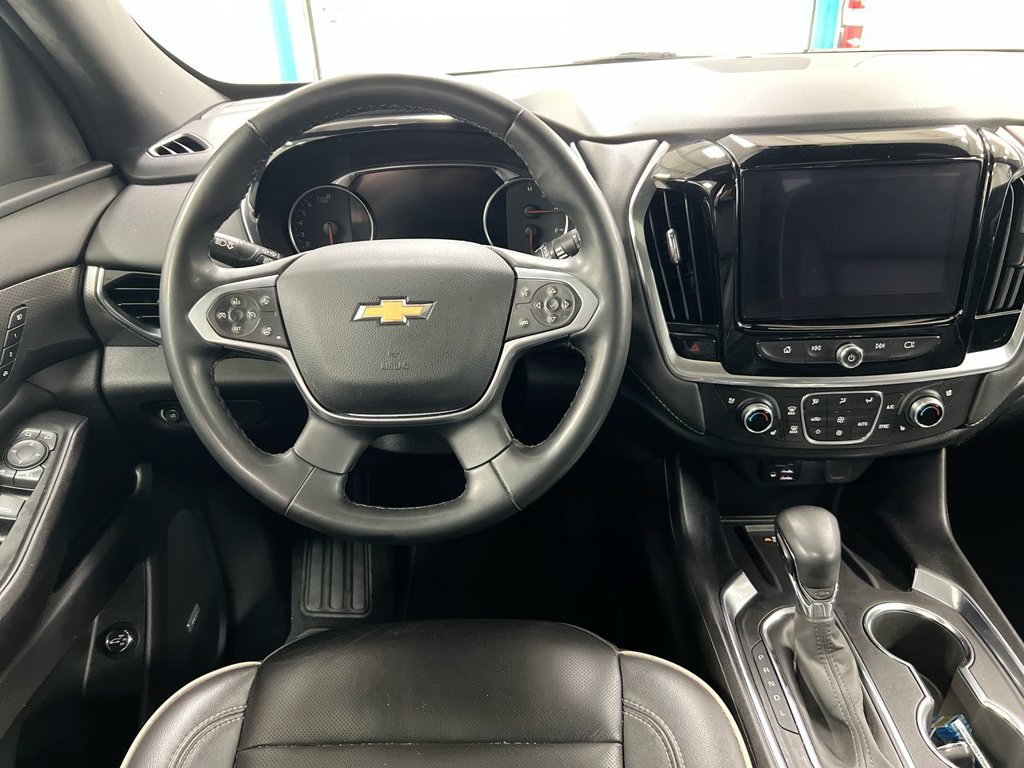 Used 2023 Chevrolet Traverse Premier AWD/4WD image 11